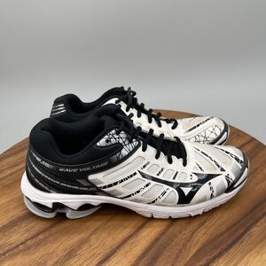 Mizuno Wave Voltage Shoes Womens Size 9 White Volleyball Indoor Court Athletic